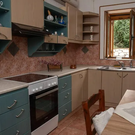 Apartment Laconian Collection Voukamvilia
