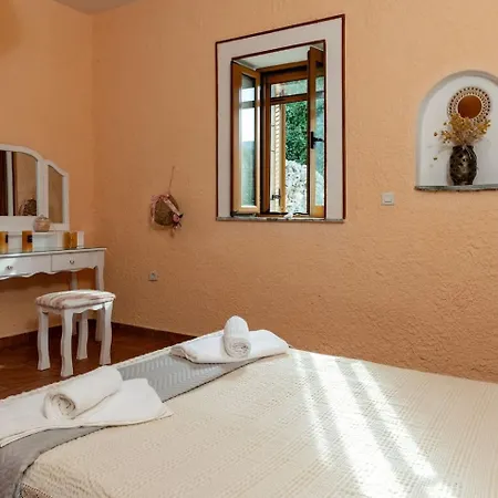 Apartment Laconian Collection Voukamvilia