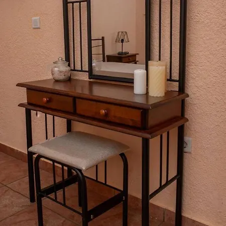 Apartment Laconian Collection Voukamvilia